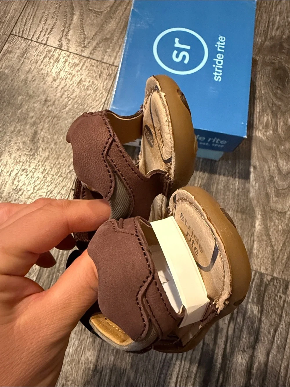 Stride Rite boy shoes sandals Oaklynn size 8W toddler boy brown chocolate new